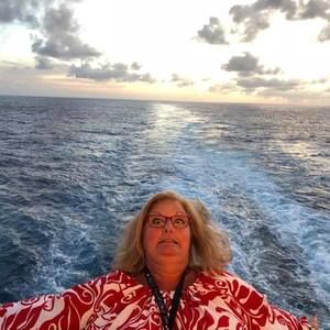 Meet your Posher, Shelly